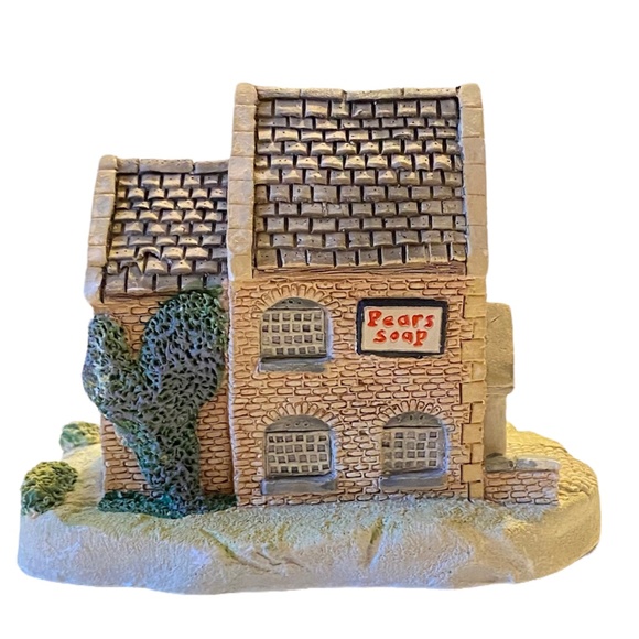 Vintage Naturecraft Figurine Alms House #5 by Peter Tomlins 1985 - Picture 1 of 9